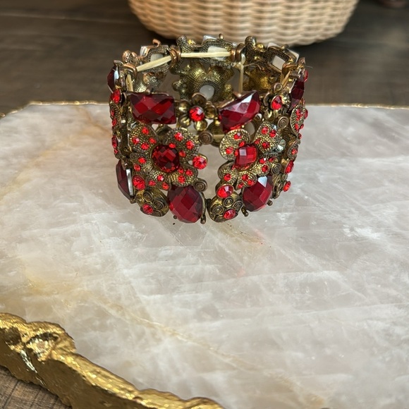 RED WOMEN BRACELET - Picture 2 of 14